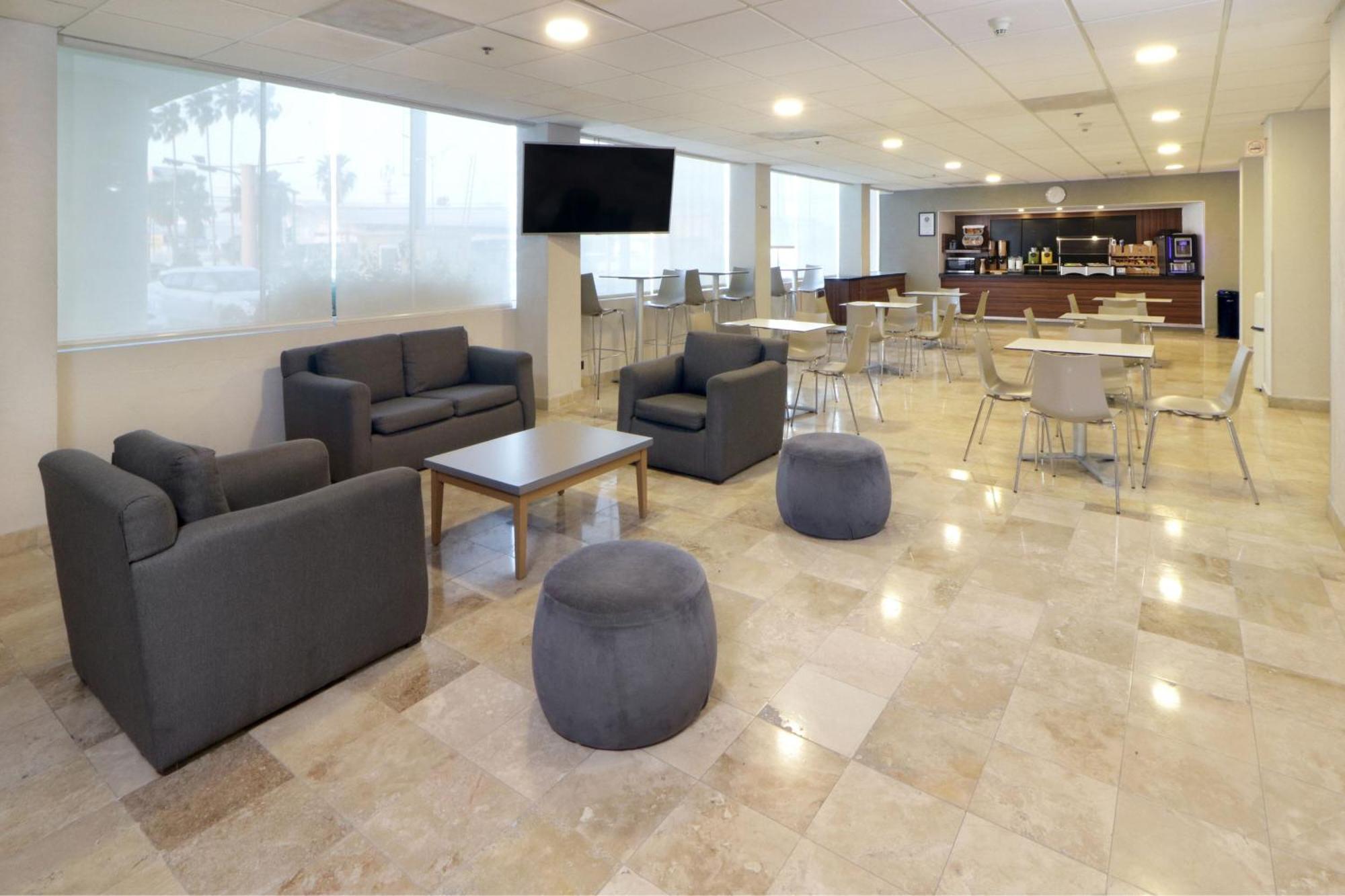 City Express By Marriott Nuevo Laredo Exterior foto